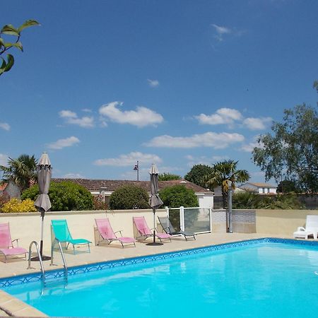 Le Clos Des Palmiers Saint-Ouen-d'Aunis Exterior foto